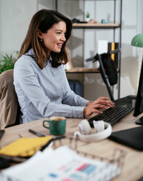 CANDIDAT-SPONTANE-600x900